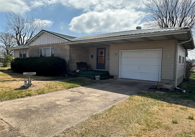 Photo 1 of Single family home for sale at 510 Jefferson Ave, Owensville, MO 65066 | MLS# 25015537 | Listing updated on 2025-03-25