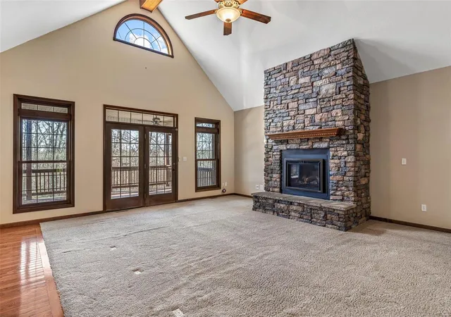 Photo 2 of Single family home for sale at 414 Silver Crk, Farmington, MO 63640 | MLS# 25015544 | Listing updated on 2025-03-19