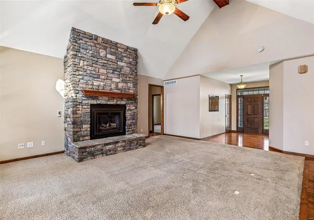 Photo 3 of Single family home for sale at 414 Silver Crk, Farmington, MO 63640 | MLS# 25015544 | Listing updated on 2025-03-19