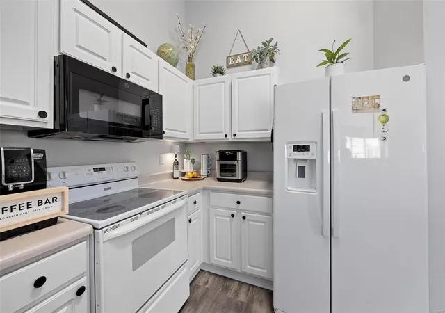 Photo 4 of Single family home for sale at 215 Timber Crk Dr #21D, O Fallon, MO 63368 | MLS# 25015626 | Listing updated on 2025-03-18