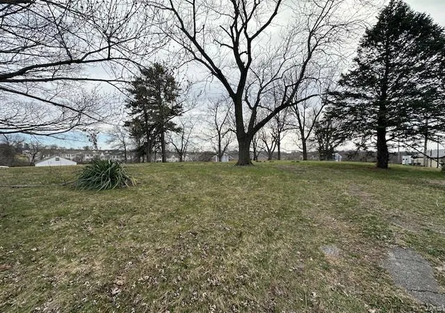 Photo 4 of Land for sale at 12600 Missouri Btm Rd, Hazelwood, MO 63042 | MLS# 25015676 | Listing updated on 2025-03-18