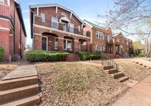 Photo 3 of Multi family home for sale at 3954 Wilmington Ave, Saint Louis, MO 63116 | MLS# 25015863 | Listing updated on 2025-04-03