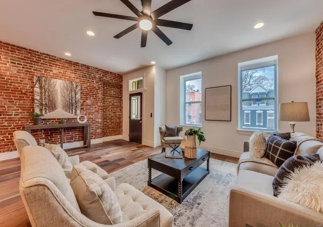 Photo 4 of Townhouse for sale at 3331 Nebraska, Saint Louis, MO 63118 | MLS# 25015866 | Listing updated on 2025-03-17