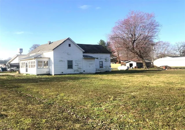 Photo 1 of Single family home for sale at 308 Taylor St, Essex, MO 63846 | MLS# 25016030 | Listing updated on 2025-03-18