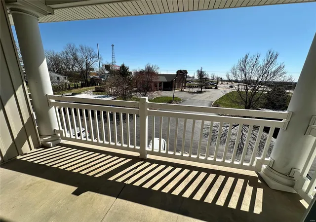 Photo 1 of Condo for sale at 1505 S Old Hwy 94 #405, Saint Charles, MO 63303 | MLS# 25016058 | Listing updated on 2025-03-18