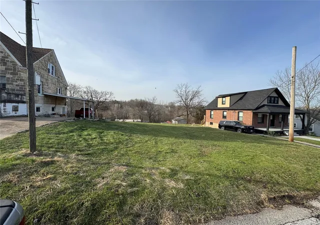 Photo 1 of Land for sale at 0 E 12th St E #Lot 4, Hermann, MO 65041 | MLS# 25016068 | Listing updated on 2025-03-17