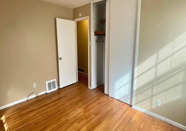 Photo 2 of Single family home for sale at 329 Caithness Rd, Saint Louis, MO 63137 | MLS# 25016152 | Listing updated on 2025-03-19