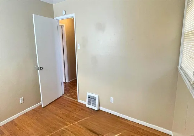 Photo 3 of Single family home for sale at 329 Caithness Rd, Saint Louis, MO 63137 | MLS# 25016152 | Listing updated on 2025-03-19