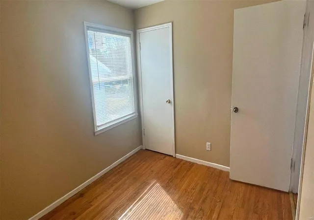 Photo 3 of Single family home for sale at 329 Caithness Rd, Saint Louis, MO 63137 | MLS# 25016152 | Listing updated on 2025-03-19