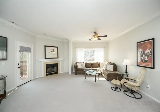Photo 2 of Single family home for sale at 10958 Vauxhall Dr, Saint Louis, MO 63146 | MLS# 25016193 | Listing updated on 2025-03-19