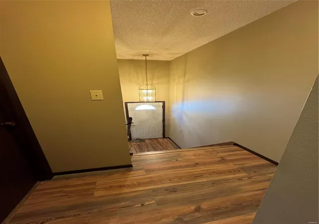Photo 2 of Single family home for sale at 56371 Janapas Trl, Hannibal, MO 63401 | MLS# 25016203 | Listing updated on 2025-03-18