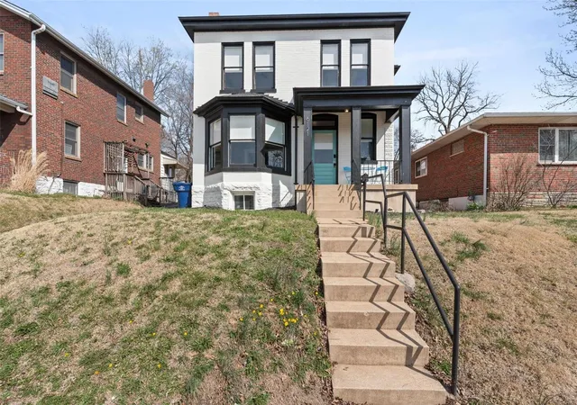 Photo 1 of Single family home for sale at 6121 W Park Ave, Saint Louis, MO 63139 | MLS# 25016253 | Listing updated on 2025-03-25