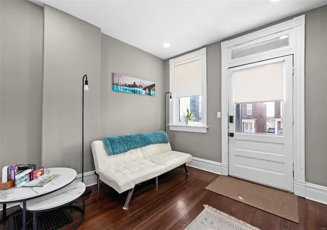 Photo 2 of Single family home for sale at 6121 W Park Ave, Saint Louis, MO 63139 | MLS# 25016253 | Listing updated on 2025-03-25