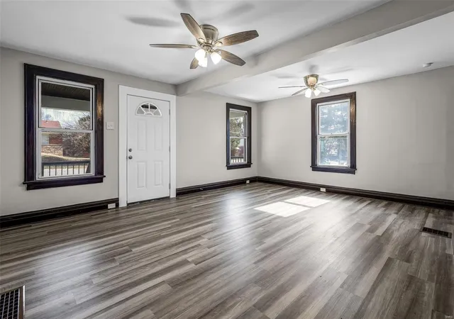 Photo 2 of Single family home for sale at 2216 Lexa Dr, Saint Louis, MO 63136 | MLS# 25016425 | Listing updated on 2025-03-19