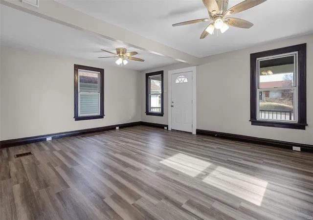 Photo 3 of Single family home for sale at 2216 Lexa Dr, Saint Louis, MO 63136 | MLS# 25016425 | Listing updated on 2025-03-19