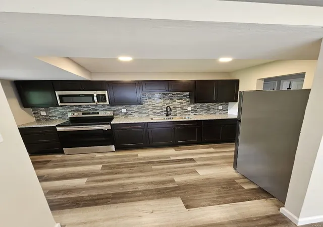 Photo 1 of Single family home for sale at 10750 Glen Garry Rd, Saint Louis, MO 63137 | MLS# 25016512 | Listing updated on 2025-03-19