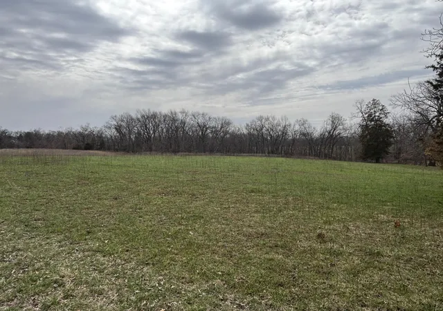 Photo 3 of Land for sale at 7 Berry Pl, Monroe City, MO 63456 | MLS# 25016534 | Listing updated on 2025-03-19