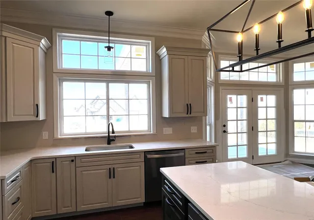 Photo 3 of Single family home for sale at 1027 Bellevaux Pl, Saint Charles, MO 63301 | MLS# 25016601 | Listing updated on 2025-03-19
