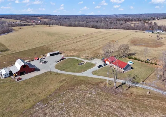 1st image of 2333 Wesley Rd, Farmington, MO 63640 | MLS# 25016790