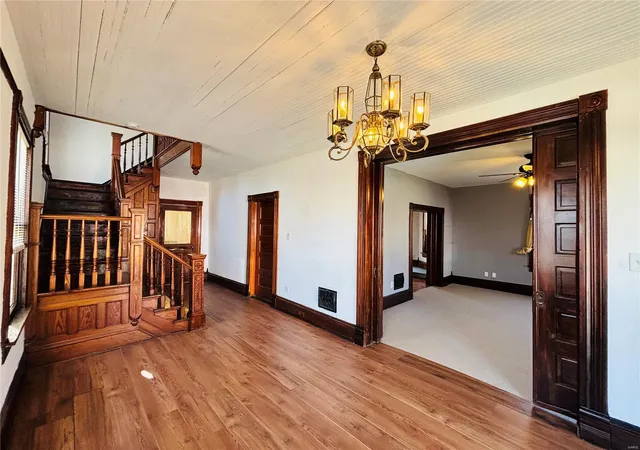 Photo 3 of Single family home for sale at 230 Lahaye St, Sainte Genevieve, MO 63670 | MLS# 25016821 | Listing updated on 2025-03-21