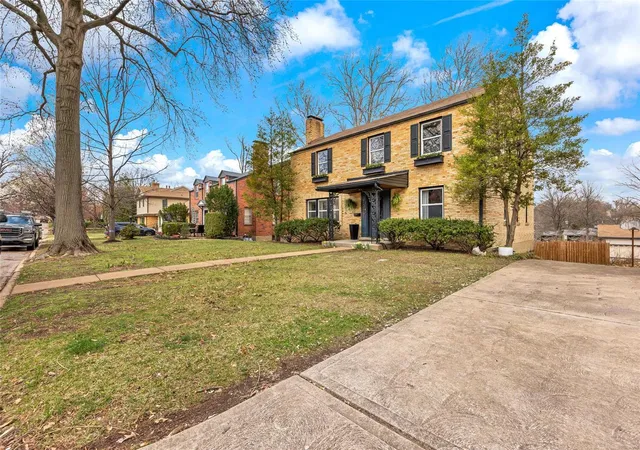 Photo 2 of Single family home for sale at 7917 Cornell Ave, Saint Louis, MO 63130 | MLS# 25016861 | Listing updated on 2025-03-20