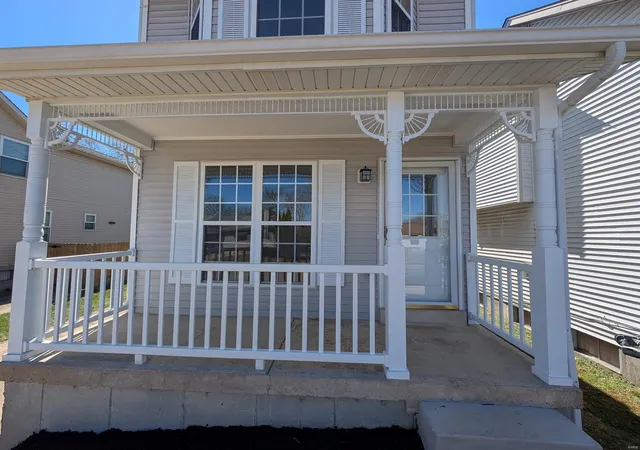 Photo 2 of Single family home for sale at 4634 Hannover Ave, Saint Louis, MO 63123 | MLS# 25016889 | Listing updated on 2025-03-20