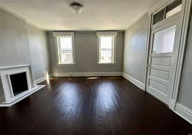 Photo 3 of Single family home for sale at 2907 Brannon Ave, Saint Louis, MO 63139 | MLS# 25016896 | Listing updated on 2025-03-20
