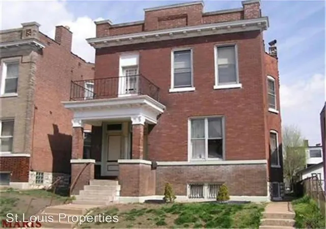 Photo 1 of Single family home for sale at 3441 Osage St, Saint Louis, MO 63118 | MLS# 25016903 | Listing updated on 2025-03-20