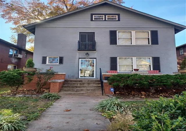 Photo 2 of Multi family home for sale at 6710 Crest Ave, Saint Louis, MO 63130 | MLS# 25016925 | Listing updated on 2025-03-20