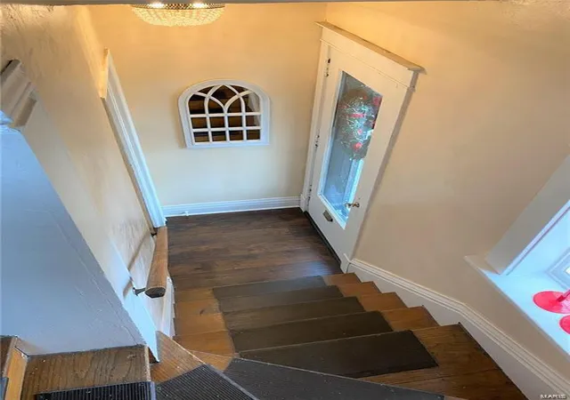 Photo 3 of Multi family home for sale at 6710 Crest Ave, Saint Louis, MO 63130 | MLS# 25016925 | Listing updated on 2025-03-20