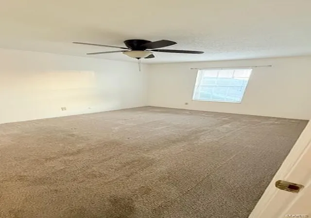 Photo 3 of Condo for sale at 1464 Hawks Nest Dr #J, Saint Charles, MO 63303 | MLS# 25017071 | Listing updated on 2025-03-21