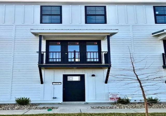 Photo 1 of Single family home for sale at 104 Cnl Cottage Aly, St. Charles, MO 63301 | MLS# 25017093 | Listing updated on 2025-03-21