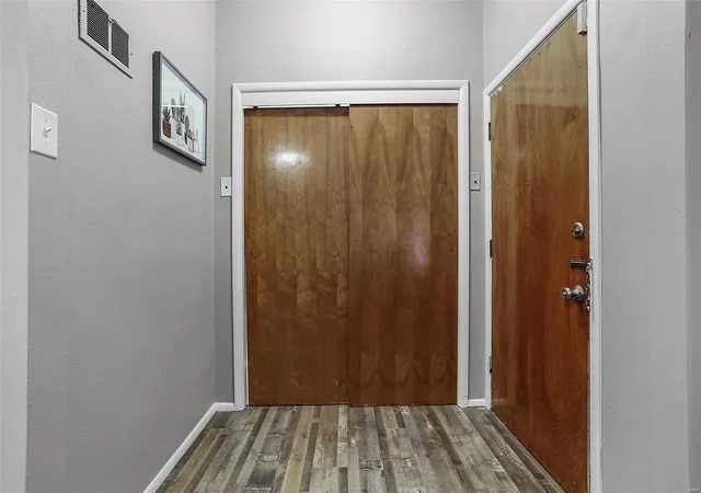 Photo 2 of Single family home for sale at 4242 Walsh St, Saint Louis, MO 63116 | MLS# 25017276 | Listing updated on 2025-03-21
