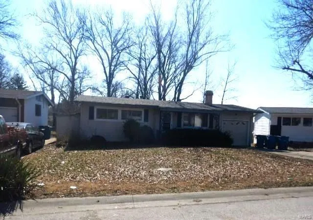 Photo 1 of Single family home for sale at 10303 Trask Dr, Saint Louis, MO 63136 | MLS# 25017325 | Listing updated on 2025-03-21