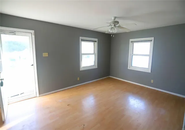 Photo 2 of Single family home for sale at 9421 Kathlyn Dr, Saint Louis, MO 63134 | MLS# 25017481 | Listing updated on 2025-03-23