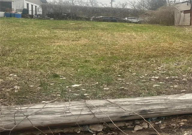 Photo 2 of Land for sale at 6445 Suburban Ave, Saint Louis, MO 63133 | MLS# 25017649 | Listing updated on 2025-03-24