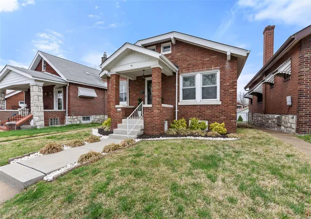 Photo 2 of Single family home for sale at 5425 Finkman St, Saint Louis, MO 63109 | MLS# 25017655 | Listing updated on 2025-04-01