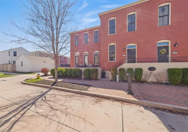 2nd image of 3443 Hiram St, Saint Charles, MO 63301 | MLS# 25017757