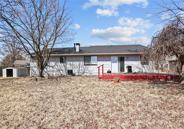 Photo 2 of Single family home for sale at 4132 90th Ave, Florissant, MO 63034 | MLS# 25017770 | Listing updated on 2025-04-03