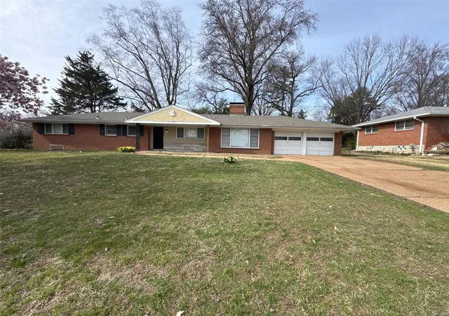 Photo 1 of Single family home for sale at 2355 Redman Rd, Saint Louis, MO 63136 | MLS# 25017819 | Listing updated on 2025-03-27