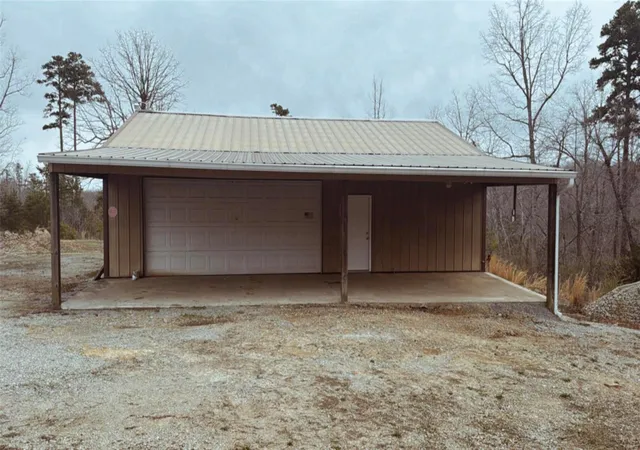 Photo 7 of Single family home for sale at 3533 E Hwy 72, Fredericktown, MO 63645 | MLS# 25017851 | Listing updated on 2025-03-25
