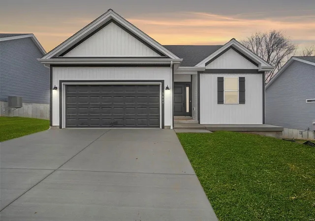 Photo 1 of Single family home for sale at 466 Fiddler's Close #46 STB, Washington, MO 63090 | MLS# 25017867 | Listing updated on 2025-03-24