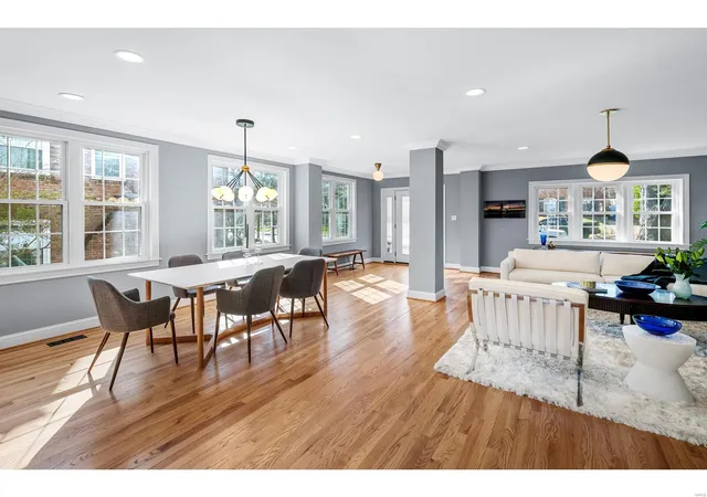 Photo 2 of Single family home for sale at 7825 Lafon Pl, Saint Louis, MO 63130 | MLS# 25017913 | Listing updated on 2025-03-26
