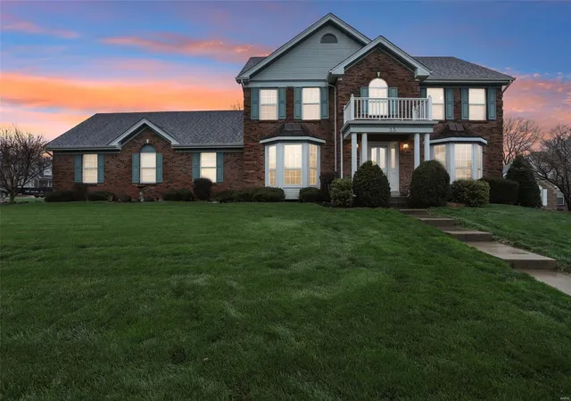 Photo 1 of Single family home for sale at 33 Cambrian Way, Saint Charles, MO 63301 | MLS# 25018179 | Listing updated on 2025-03-28
