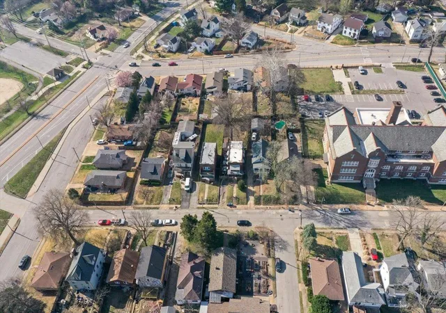 Photo 1 of Single family home for sale at 7120 Aresenal St, Saint Louis, MO 63143 | MLS# 25018693 | Listing updated on 2025-03-27