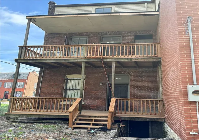 Photo 3 of Multi family home for sale at 1519 Mallinckrodt St, Saint Louis, MO 63107 | MLS# 25018725 | Listing updated on 2025-04-01