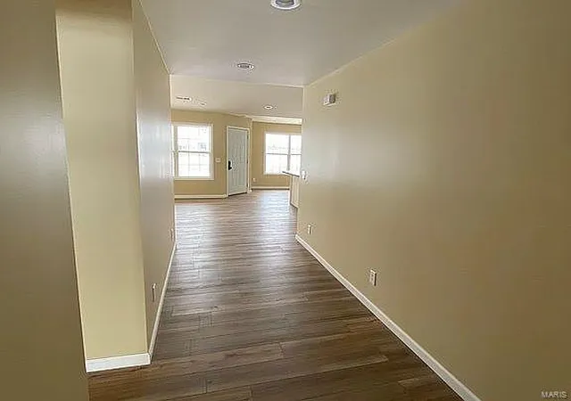 Photo 4 of Single family home for sale at 6 Powers Ln, Sikeston, MO 63801 | MLS# 25018976 | Listing updated on 2025-03-28