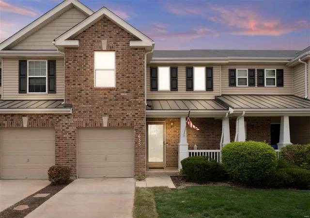 Photo 2 of Condo for sale at 635 Country Village Dr, Lake Saint Louis, MO 63367 | MLS# 25019113 | Listing updated on 2025-04-03