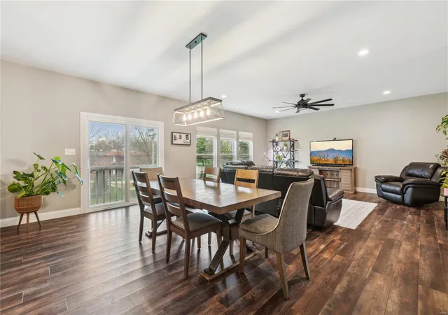Photo 4 of Single family home for sale at 114 Palais Ct, Saint Charles, MO 63301 | MLS# 25019180 | Listing updated on 2025-04-01