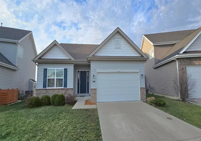 Photo 1 of Single family home for sale at 3457 Harbor Crossing Dr, Saint Charles, MO 63301 | MLS# 25019381 | Listing updated on 2025-03-28